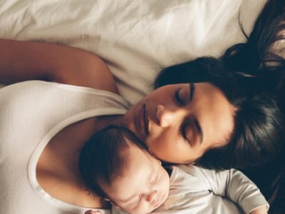 La mise en place d’un environnement propice au repos, à la récupération et au lien avec votre bébé